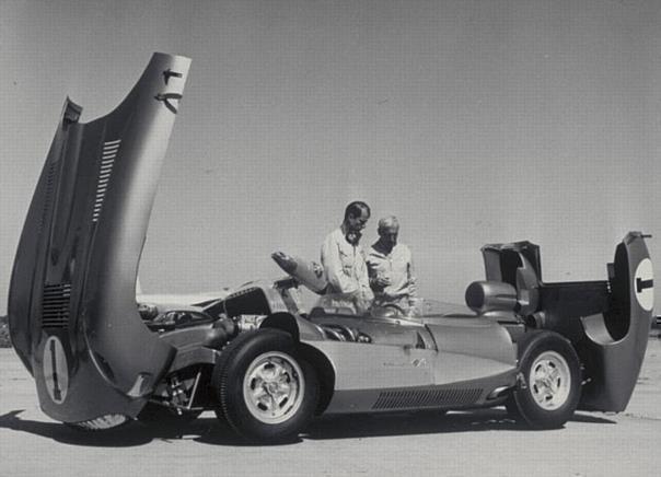 1957 Corvette SS at 1957 Sebring - Zora-Arkus Duntov and John Fitch stand next to car.